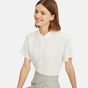 Uniqlo short sleeve white top